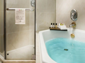 Отель Regal Hongkong