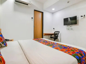 Hotel Saarthi Inn Surat