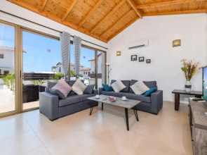 Kymma Villa 12 in Ayia Napa