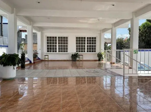 Hotel Tres de Mayo
