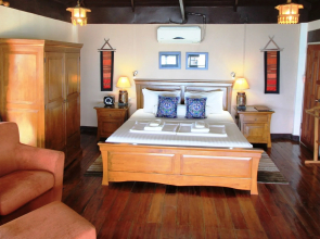 Amber Sands Beach Resort