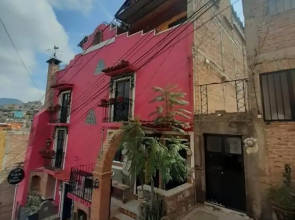 Hostal Casa de Dante