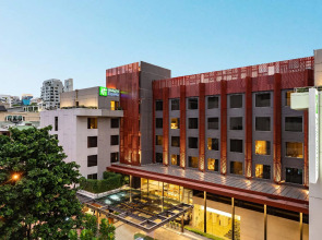 Holiday Inn Express Bangkok Sathorn by IHG
