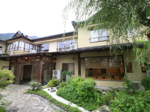 MICASA (Minakami Hot Spring Ryokan)
