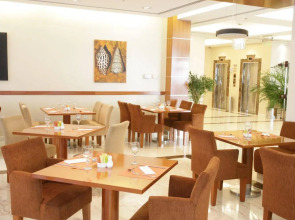 Auris Hotel Apartments Deira
