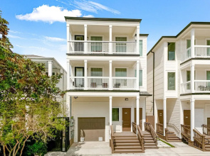Breathtaking Condos Near French Quarter