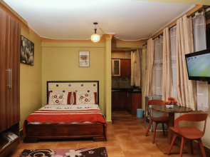 Mugiez Hotel and Apartments