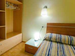 Ses Eufabietes Apartments & Restaurant