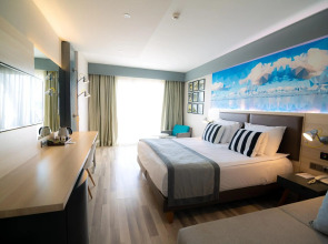 Sunprime C-Lounge Hotel - Adults Only