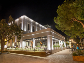 Panellinion Luxury Rooms