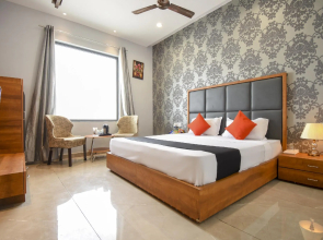 CAPITAL O73918 Royal Maple