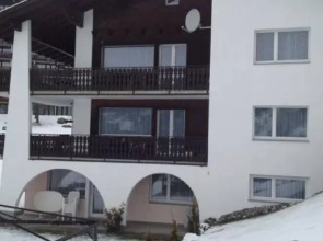 Casa Plaun Petschen/ Jasarevic