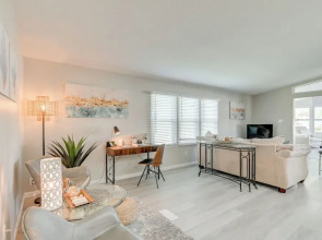 Deck & Pool Access: Myrtle Beach Getaway
