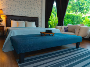 Bluemoon Riverside Resort