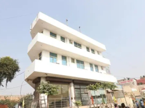 OYO 24877 New Sunrise