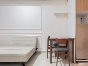 Comfy 1BR Apartment at Tamansari Skylounge Makassar