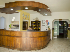 Strand Hotel