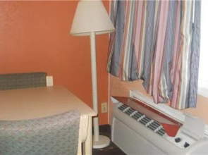 Travelodge by Wyndham Thomasville AL