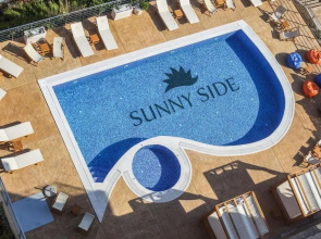 Modern 1BR apartment with swimming pool