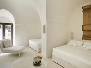 Sikelia Luxury Retreat
