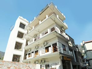 Hotel Saptrishi by OYO Rooms
