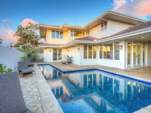 Pau Laka 5 Bedroom Home By Redawning