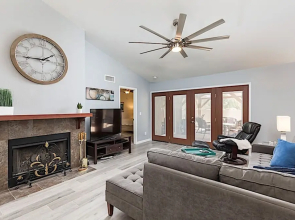 Bluebell Retreat 2BR by Casago