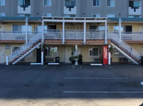 777 Motor Inn