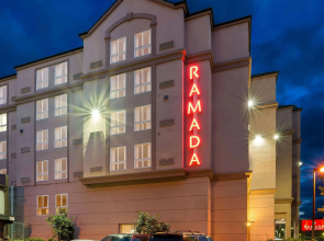 Ramada by Wyndham SeaTac Airport