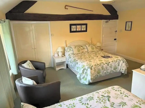 Dunscar Farm Bed & Breakfast