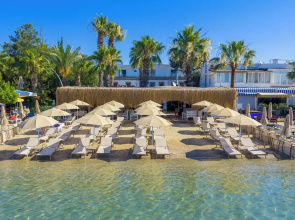 Halikarya Hotel & Restaurant Beach