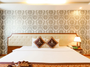 Paris Nha Trang Hotel & Apartment