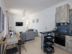 Zen Beach House in Tinos 1