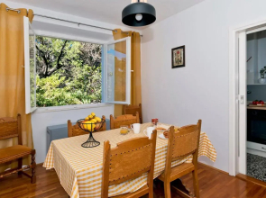 Comfortable Neda 58m2 next to beach&Old Town