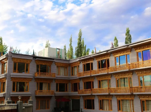 Hotel Yarab Tso