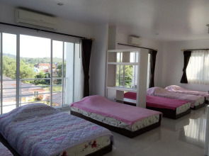 Arun Seaview Apartment