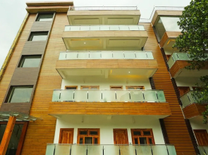 Capital O 18317 Hotel Samriddhi Retreat