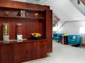 Courtyard by Marriott Boston-Cambridge