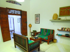Blue Parrot Beach Villa