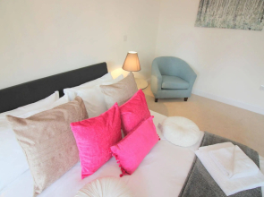 Peymans The Luxurious Mansion