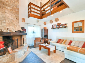 Beautiful Home in Karlovac With Sauna, Wifi and 3 Bedrooms