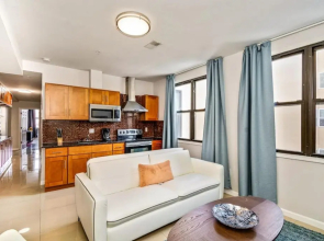 Get Into Travel in Style in This 2BD Apartment