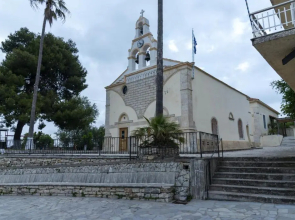 2 bedrooms appartement with enclosed garden and wifi at Ρούστικα