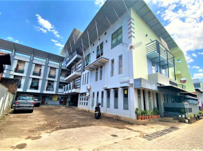 Lodgins Wahyu Pelita