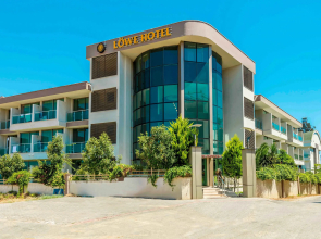 Side Lowe Hotel