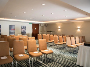 AX The Victoria Hotel