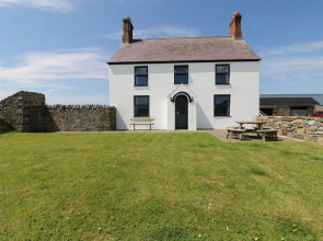 Trefollwyn Mawr