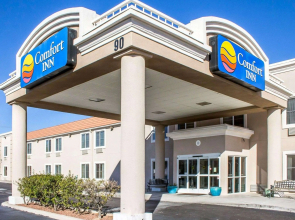 Comfort Inn Green Valley I-19