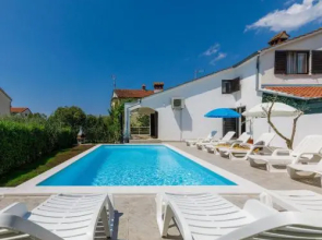 Holiday Home Suncana