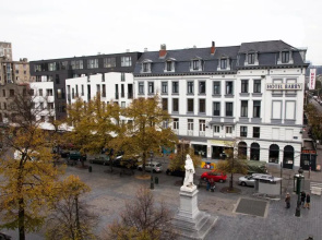 Hotel Barry